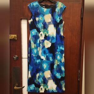 NWT London Times Abstract Floral Vibrant Blue and White Shift Midi Dress